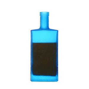 Premium <span class=keywords><strong>Ice</strong></span>-Crack <span class=keywords><strong>Blue</strong></span> Transparente Flat Whisky <span class=keywords><strong>Vodka</strong></span> Rum Botella 500ml 750ml Botella de licor de vidrio para destilerías - Product Image 5