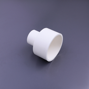 تركيبات أنابيب مخصصة بمجموعة من الموديلات المختلفة والمواصفات حسب جدول <span class=keywords><strong>40</strong></span> و3 بوصة تركيبات أنابيب من البي في سي - Product Image 3