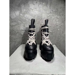 Botas de Plataforma Impermeables de Cuero Genuino Negro con Cordones para Mujer, Suela de Goma Antideslizante, Estilo Gótico Urbano - Product Image 5