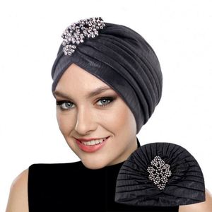 Turban torsadé pour femme en gros avec accessoires métalliques, chapeau indien en polyester uni, luxueux, respirant, couvre-chef ethnique musulman pour usage quotidien - Product Image 5