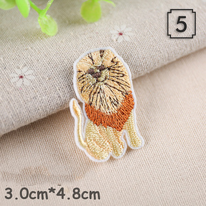 Trung Quốc Nhà Máy Trực Tiếp Thiết Kế Nổi Động Vật Thỏ Mèo Hổ Con Chó Nhỏ Thêu Vá Sắt Trên Thêu Các Bản Vá Lỗi Động Vật - Product Image 5