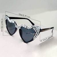 Lunettes de mariée en plastique avec strass en forme de cœur, accessoires de mariage à thème scintillant