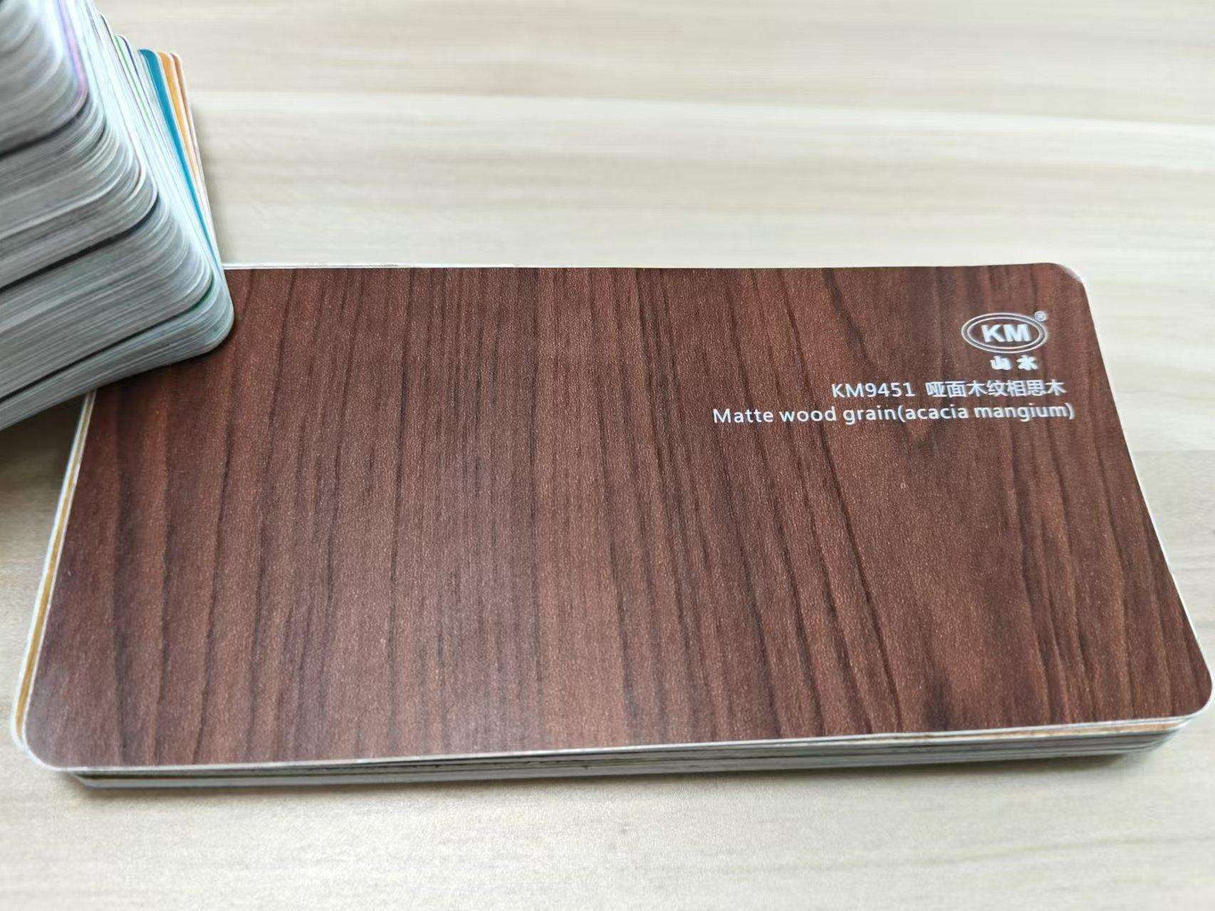 Matte wood grain (acacia mangium)