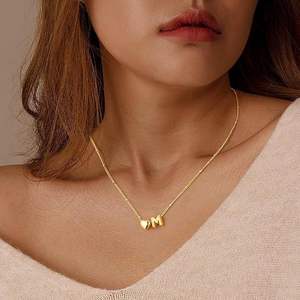 Nuovo arrivo pendolarismo giornaliero popolare catena di clavicola in rame dolce cuore d'oro con 26 lettere collana regalo per donna - Product Image 2