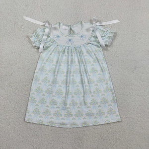 Vestido de verano para niñas con estampado de perros a cuadros, bordado 'Daddy's Girl', lazos rosas y diseño smocked hasta la rodilla, bajo MOQ - Product Image 3