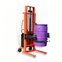 Structure rigide, mât en acier C de 6 mm, rotateur de fût semi-électrique, capacité de 450 kg, serrage automatique, déverseur de fût à débit contrôlé