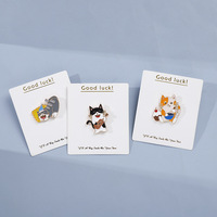 Badges en émail personnalisés en gros, faible MOQ, badges de revers anime et dessins animés, prix d'usine