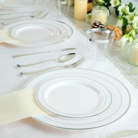 Ensemble de vaisselle en plastique assiette en plastique personnalisée utilisation fête de mariage ensemble de vaisselle en plastique de couleur personnalisée
