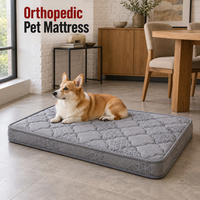 Matelas orthopédique pour chien avec housse amovible et lavable, options de matelassage et de passepoilage personnalisées pour les gammes de produits pour animaux de compagnie sur mesure