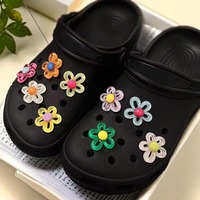 Nouvelle Collection Été : Accessoires Créatifs en Plastique pour Chaussures – Décorations DIY Fleur Couleur Gelée pour Chaussons Fille – Cadeau Promotionnel