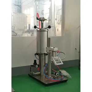 Petit pneumatique aérosol machine de remplissage de gaz sans table