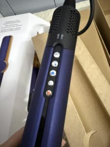 2026 HT01 <span class=keywords><strong>Dyson</strong></span> Airstrait : Sèche-cheveux haute vitesse, lisseur et styler à air chaud avec fonction séchage - Product Image 4