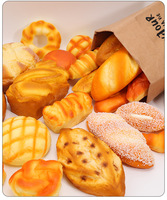 Squishies en PU à remontée lente en gros, assortiment de baguettes et croissants simulés, jouet anti-stress à presser, avec logo personnalisé
