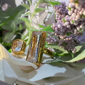 <span class=keywords><strong>Bague</strong></span> en acier inoxydable plaqué or 18 carats Bijoux Big Shiny Cubic Zirconia Geometric Open-Back Ring for Women - Product Image 3