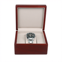 Boîte de rangement pour montre unique en bois massif laqué rouge carré de luxe avec insert en cuir PU pour homme/femme