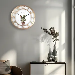 Jam dekorasi seni emas gaya negara Perancis jam dinding khusus plastik kuarsa melingkar tampilan jarum 13 inci