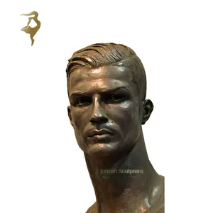Escultura de busto de cabeça de cristão Ronaldo em metal artesanal personalizado em latão