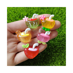 Cabochons d'été ananas pour boissons aux fruits Flatback Resin Kawaii Slime Charms - Product Image 3