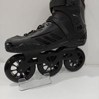 Patins à roulettes de slalom à 3 roues personnalisés faits à la main pour adultes, hommes et femmes, avec cadre en alliage d'aluminium