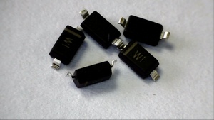 Diode Zener SMD BZT52C13-7-F 13,25V 500mW, boîtier SOD-123-2 - Product Image 5