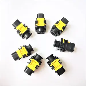 TE AMP MCP1.5K HDSCS Housing 6 Pin Wire-to-Wire Automotive Male Connector For Car Truck Bus & Off-Road 1-1703773-1