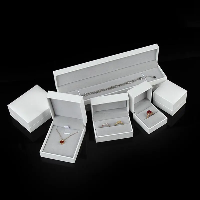 RINNTIN JB04 लक्जरी महिलाओं कस्टम गहने पैकिंग प्रीमियम मखमल कागज गहने बॉक्स
