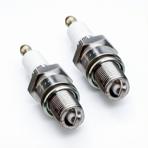 Bougie d'allumage Bpr6Es 7822 compatible Yamaha Honda Gx35 Tr14C Tr15C 31916 Z0H 003 Cmr5H Cmr7H Pièces d'allumage pour moteur de <span class=keywords><strong>moto</strong></span> - Product Image 4