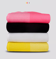Vente en gros de tissus colorés évacuant l'humidité Chaussettes de cyclisme en maille respirantes pour sports professionnels d'extérieur à séchage rapide