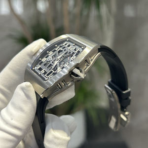 Montres pour hommes de luxe haut de gamme avec boîtiers métalliques, bracelets en caoutchouc, style design et design étanche, vente en gros d'usine - Product Image 5