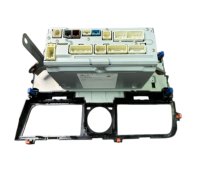 2015-2016 Lexus RX200t RX300 RX450H için Dahili GPS'li ve özellikli Multimedya Oynatıcı Radyo Düzeneği 86140-48030