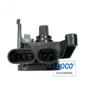 Club Car DS/Pioneer MCOR 4 Nouveau diviseur de tension/boîtier d'accélérateur simple/ensemble # 105116301 - Product Image 4