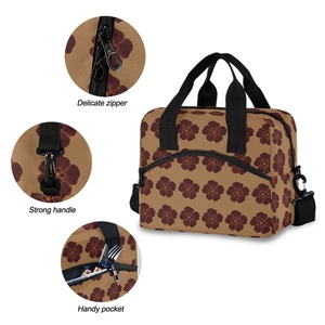 Sac à déjeuner isotherme portable et réutilisable avec imprimé personnalisé fleur de hau Aloha Brown, idéal pour les femmes - Product Image 5