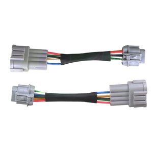 Arnés de adaptadores de conversión de faros para Nissan 350Z Adaptador de faros de 8 pines a enchufe de 6 pines - Product Image 1