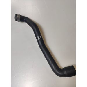 Manguera de Refrigerante Mercedes-Benz 2515003775 de 5 Pulgadas de Goma, Pieza de Repuesto - Product Image 2