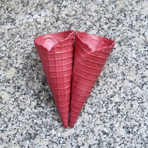 Nouveau kit de 4 couleurs de cornets gaufrés roses avec support de présentation, machine à crème glacée jouet, plateau d'entraînement réutilisable, modèle alimentaire en PVC - Product Image 3