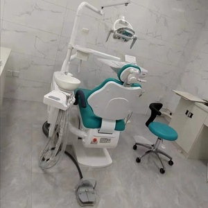 Unité <span class=keywords><strong>de</strong></span> chaise dentaire ergonomique couleur personnalisée avec tabouret armoire et lampe équipement <span class=keywords><strong>de</strong></span> <span class=keywords><strong>dentiste</strong></span> pour Offre Spéciale <span class=keywords><strong>de</strong></span> clinique - Product Image 1