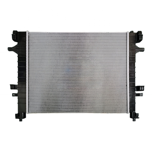 ถังน้ำหม้อน้ำอลูมิเนียมสำหรับระบายความร้อนเครื่องยนต์ OE 10314775 2021-2023ชิ้นส่วนรถยนต์1.5L <span class=keywords><strong>MGZS</strong></span> - Product Image 1