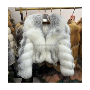 Cappotto corto personalizzato alla moda <span class=keywords><strong>con</strong></span> cappuccio da donna <span class=keywords><strong>con</strong></span> stampa animalier di nuova <span class=keywords><strong>pelliccia</strong></span> artificiale invernale 2025 - Product Image 6