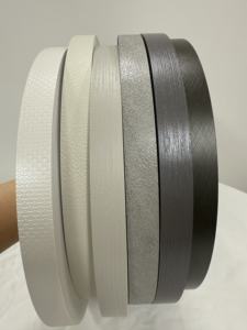 Bande de chant PVC sur mesure, gaufrée, texturée, décorative, écologique, résistante, économique, durable, résistante aux rayures et à la chaleur, facile à poser - Product Image 2