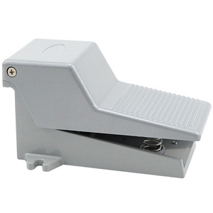 Interrupteur à pédale pneumatique 4F210-08, état neuf ou d'occasion, vanne de circulation d'air inversée pour machines industrielles et construction - Product Image 5