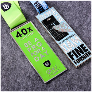 क्रिसमस डिजिटल प्रिंटिंग खेल थीम लोगो के लिए कस्टम गोल्ड प्लेटेड मेटल मेडल - Product Image 2