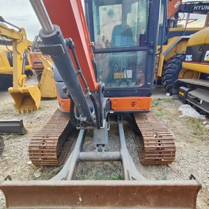Mini-excavatrice d'occasion de 6 tonnes ZX60USR avec moteur, boîte de vitesses, pompe et composants d'origine - Testée et inspectée pour le creusement de canalisations - Product Image 2