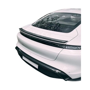 Accessoires de modification <span class=keywords><strong>Techart</strong></span> pour <span class=keywords><strong>Porsche</strong></span> TAYCAN : Lame avant, Lame arrière, Aileron de coffre et Aileron de vent en fibre de carbone - Product Image 5