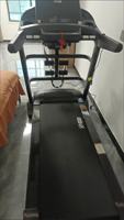 Caminadora Comercial Multifuncional Silenciosa con Reposabrazos, Equipo de Fitness Inteligente con Cinta de Correr Ancha para el Hogar