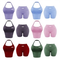 Set Pakaian Yoga Seamless Logo Kustom HIGH WAIST Pakaian Olahraga Wanita Atasan Halter Crop Top dan Celana Pendek Dua Potong Dengan Bantalan Dada