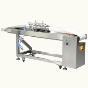 เครื่องทำขนมคิงเค้กและเบเกิลแบบอัตโนมัติ ใช้งานง่าย ผลิตจากสแตนเลส 304 ขนาดเล็ก <span class=keywords><strong>วัตถุดิบ</strong></span>จากข้าวสาลีใหม่ ผลิตได้ปริมาณมาก - Product Image 3