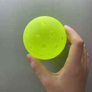 High Quality 40-Hole Outdoor Rotational Molded Pickleball Equipment USAPA Approved Explosion-Proof Sports Balls 7.4cm 26g