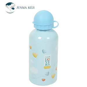 Termo Infantil Ecológico de Aluminio de 500 ml con Diseño de Tiburón, Ligero, para Estudiantes y Senderismo - Product Image 1
