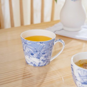 Tasse en porcelaine blanche et bleue avec motif de chat - Tasse à café de style pastoral japonais - Product Image 2