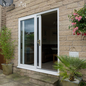 Puerta corrediza de <span class=keywords><strong>cristal</strong></span> impermeable de doble acristalamiento moderna Marco de aluminio negro Puerta de patio corrediza múltiple para villas Hoteles - Product Image 1